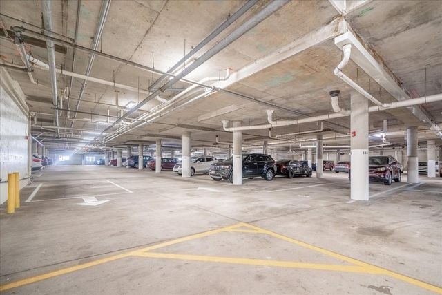 200 4TH AVENUE S 105, St Petersburg, FL 33701