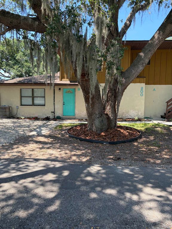 200 Sevilla St B, St Augustine Beach, FL 32080