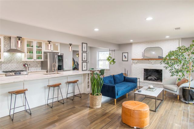 3906 Treeline Drive, Dallas, TX 75224