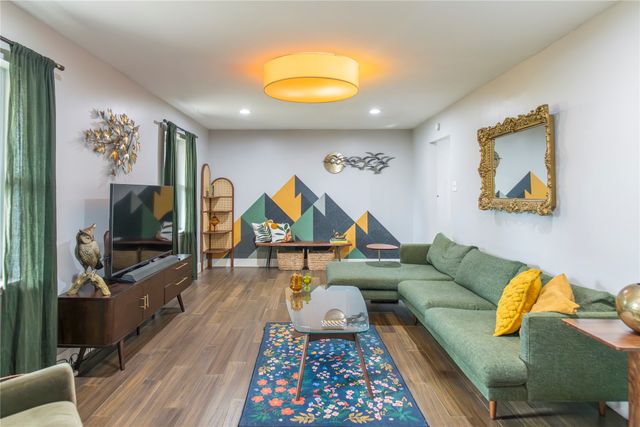 3906 Treeline Drive, Dallas, TX 75224