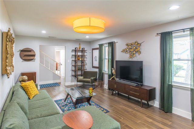 3906 Treeline Drive, Dallas, TX 75224