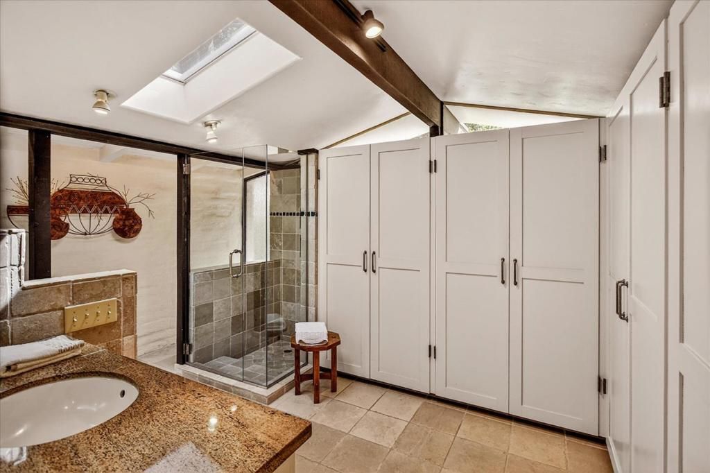 Image 20 of property listing at 14176 Quail Acres, Saratoga, CA 95070