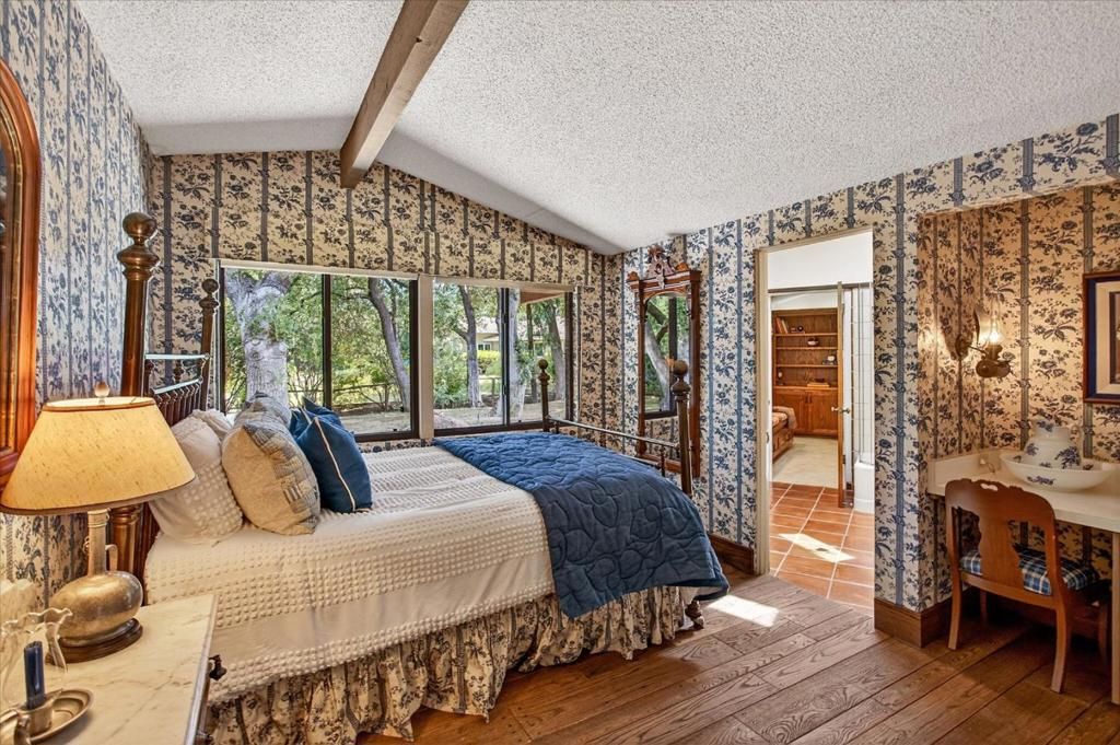 Image 21 of property listing at 14176 Quail Acres, Saratoga, CA 95070