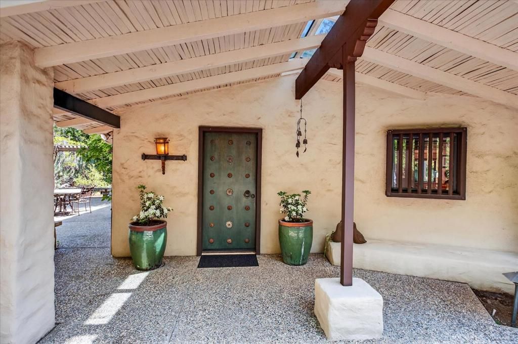 Image 8 of property listing at 14176 Quail Acres, Saratoga, CA 95070