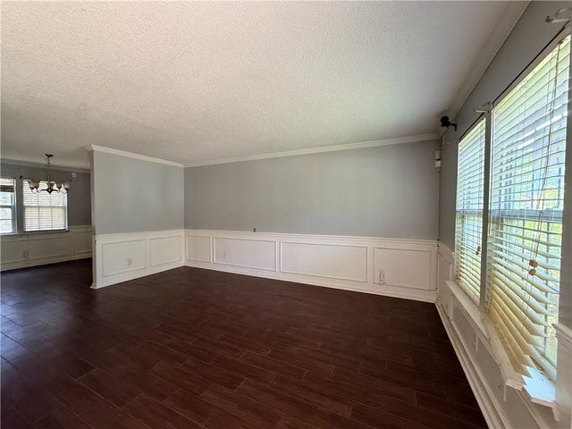 844 Chapman Circle, Stone Mountain, GA 30088