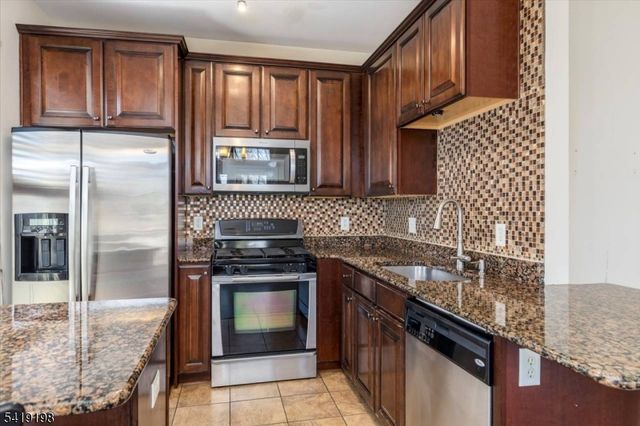 1601 Hamilton St 1601, Belleville Twp., NJ 07109