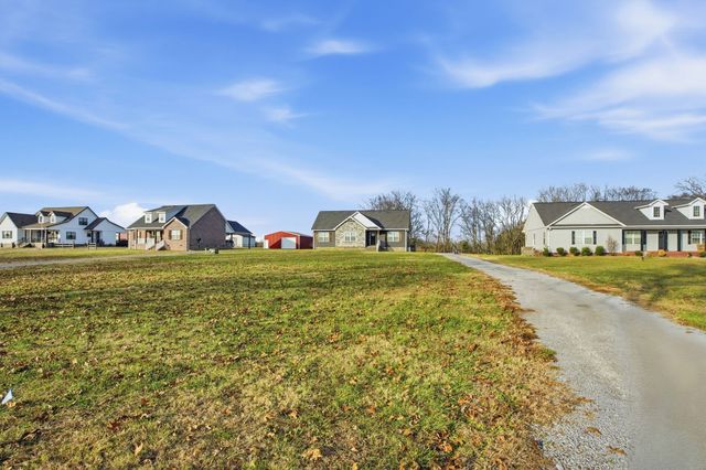 760 Armstrong Rd, Castalian Springs, TN 37031