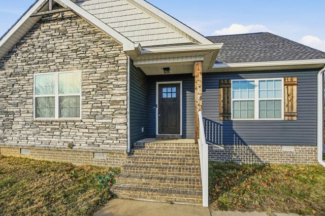 760 Armstrong Rd, Castalian Springs, TN 37031