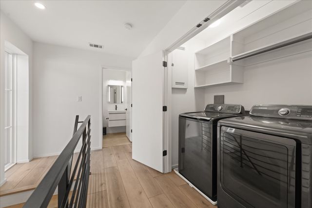 2001 N Prairie Avenue 106, Dallas, TX 75204