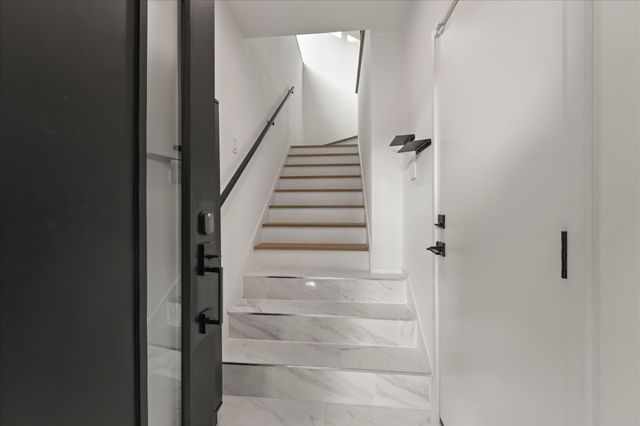 2001 N Prairie Avenue 106, Dallas, TX 75204