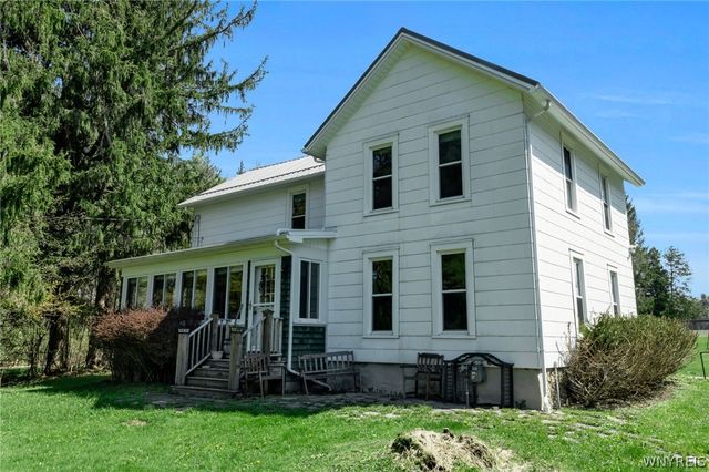 8721 Center Road, Colden, NY 14080