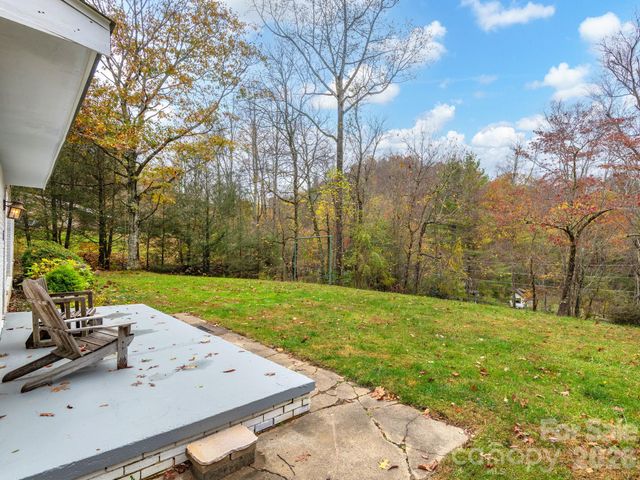 6 Star Berry Lane, Fairview, NC 28730