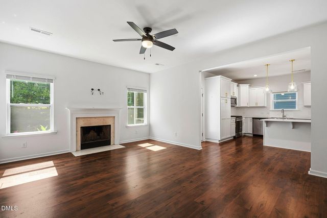 432 Bent Willow Drive, Clayton, NC 27527
