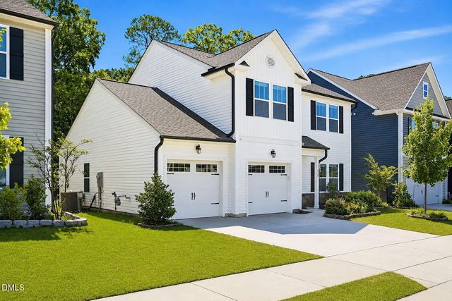 432 Bent Willow Drive, Clayton, NC 27527