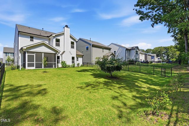 432 Bent Willow Drive, Clayton, NC 27527