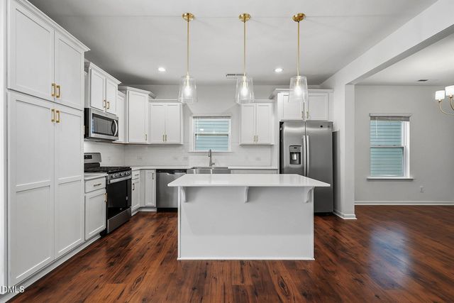 432 Bent Willow Drive, Clayton, NC 27527
