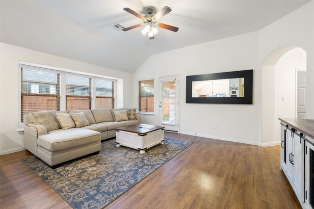 2532 Winchell LN, Austin, TX 78725