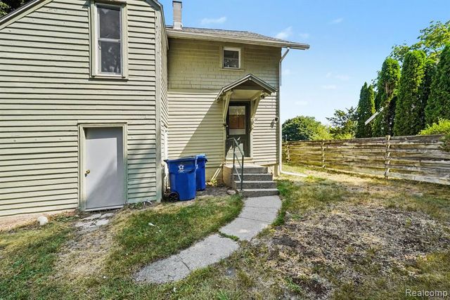 10266 Hegel Road, Goodrich, MI 48438