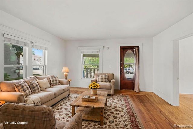 10266 Hegel Road, Goodrich, MI 48438