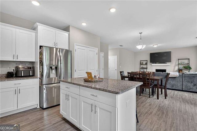 415 Creekstone Drive, Dallas, GA 30132