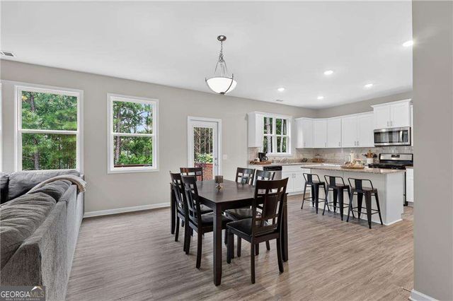 415 Creekstone Drive, Dallas, GA 30132