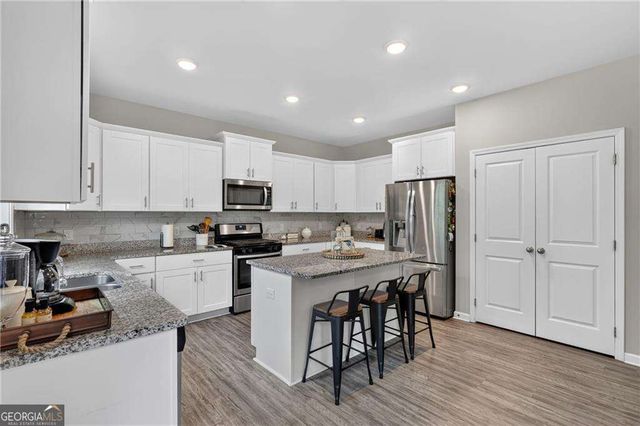415 Creekstone Drive, Dallas, GA 30132