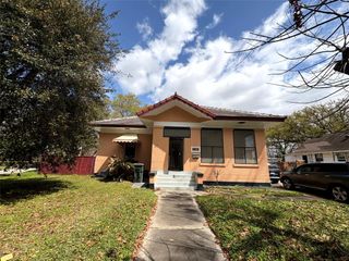 1613 Orange Street, Beaumont, TX 77701