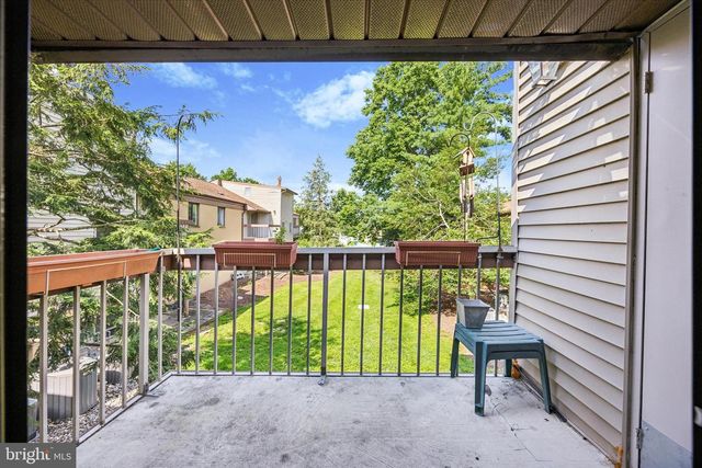 240 JAMES CT, Marlton, NJ 08053