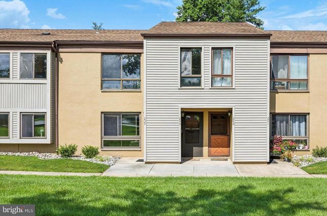 240 JAMES CT, Marlton, NJ 08053