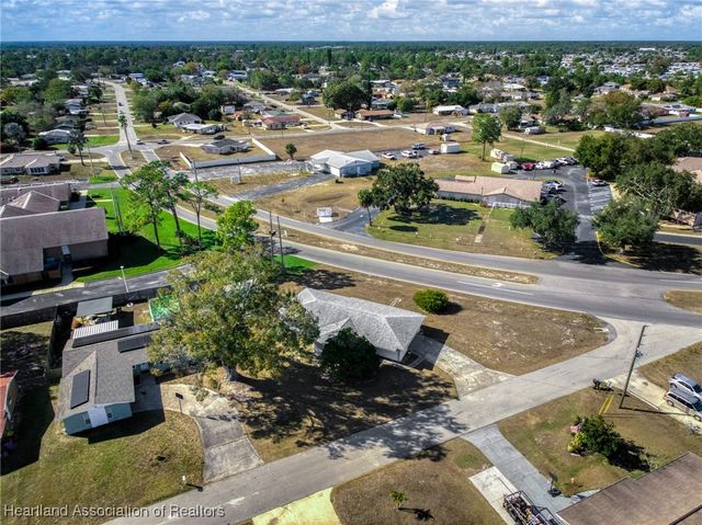 1221 Forest Road, Sebring, FL 33872