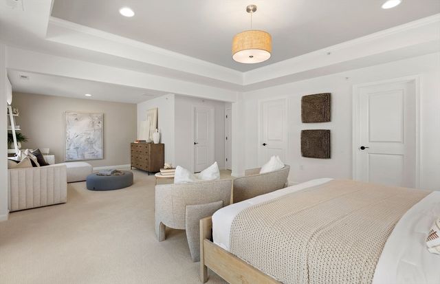 23 Emerald Run 14, Shrewsbury, MA 01545