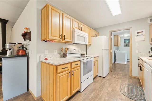 2940 MAURICE AVENUE, North Pole, AK 99705