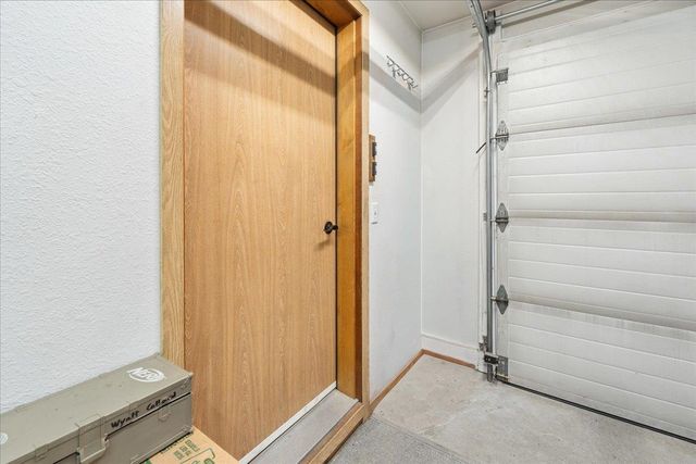 2940 MAURICE AVENUE, North Pole, AK 99705