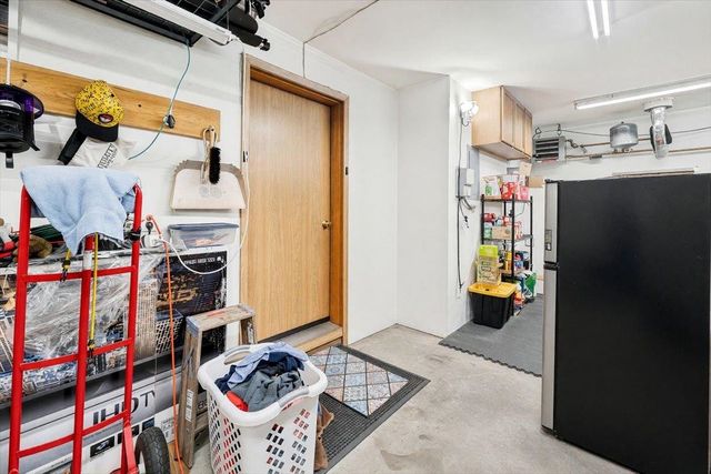 2940 MAURICE AVENUE, North Pole, AK 99705
