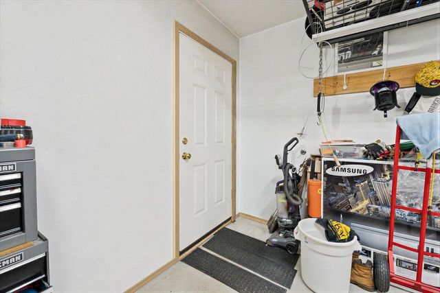 2940 MAURICE AVENUE, North Pole, AK 99705