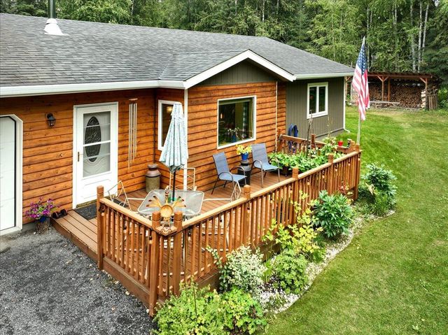 2940 MAURICE AVENUE, North Pole, AK 99705