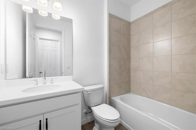 1123 Tranquil Brook DR, Naples, FL 34114