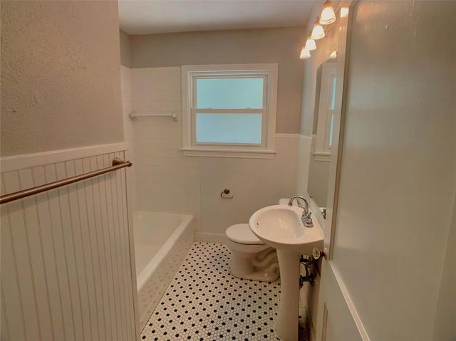 5010 Shoalwood Ave, Austin, TX 78756