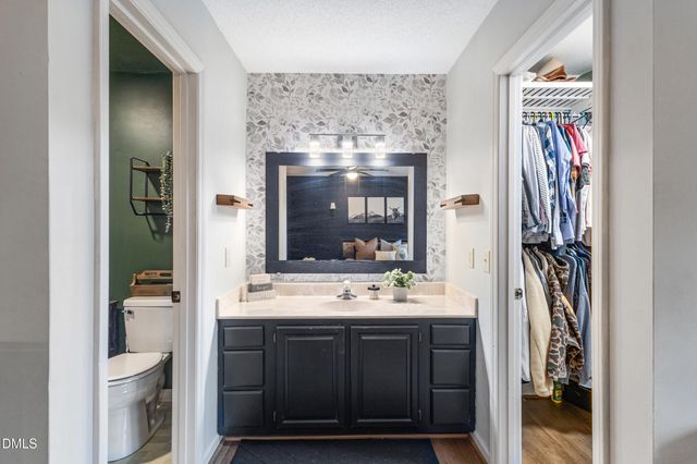 137 Dewar Street, Fuquay Varina, NC 27526