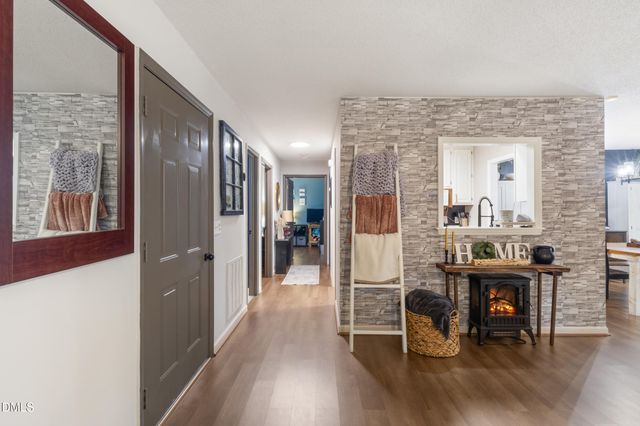 137 Dewar Street, Fuquay Varina, NC 27526