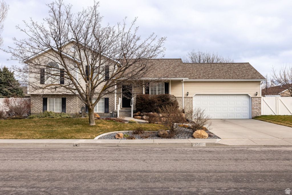 200 N 750 W, Hyrum, UT 84319