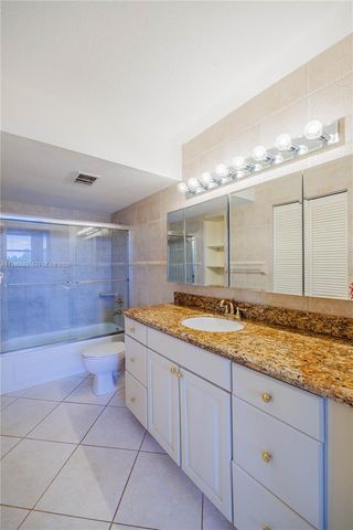 9150 Lime Bay Boulevard 110, Tamarac, FL 33321