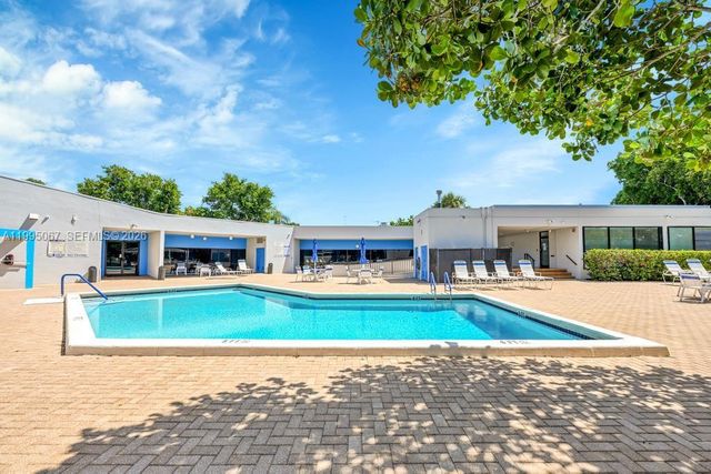 9150 Lime Bay Boulevard 110, Tamarac, FL 33321