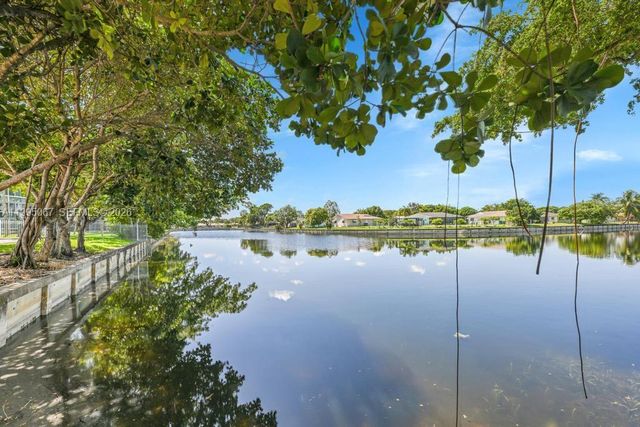 9150 Lime Bay Boulevard 110, Tamarac, FL 33321
