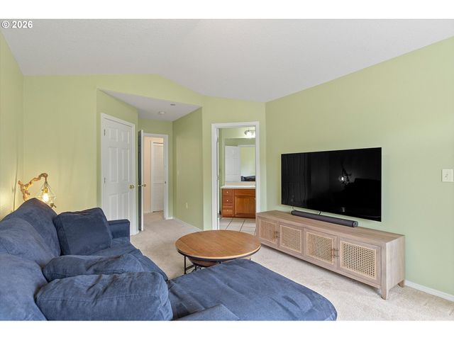 30406 Sw RUTH St 82, Wilsonville, OR 97070