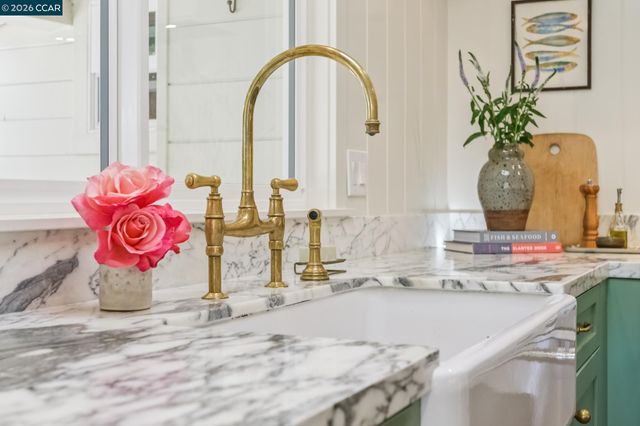 1126 Hidalgo Ct, Lafayette, CA 94549