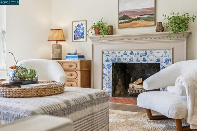 1126 Hidalgo Ct, Lafayette, CA 94549