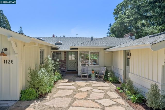 1126 Hidalgo Ct, Lafayette, CA 94549