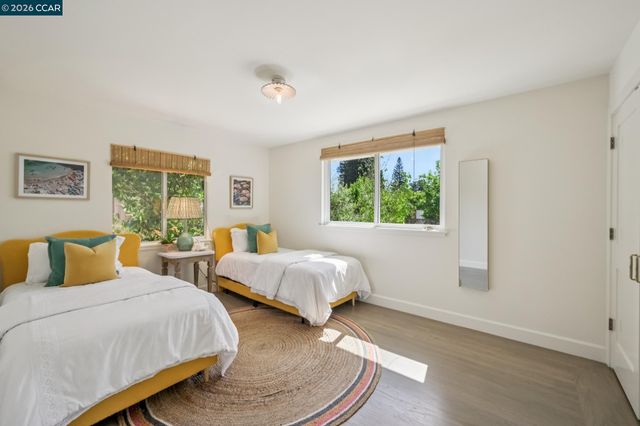 1126 Hidalgo Ct, Lafayette, CA 94549