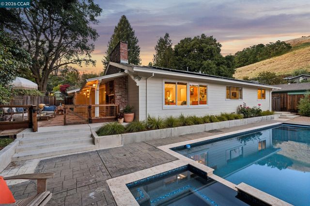 1126 Hidalgo Ct, Lafayette, CA 94549